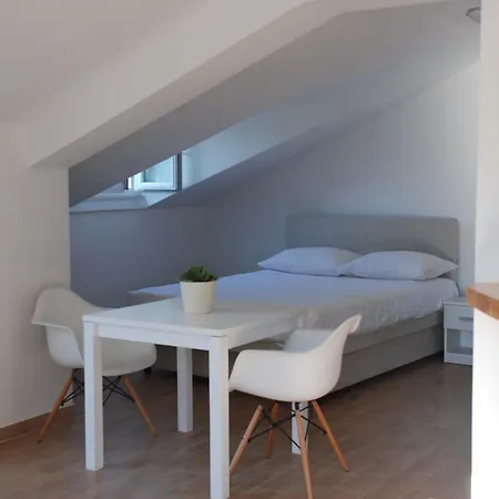 Apartment Splendid Studio *